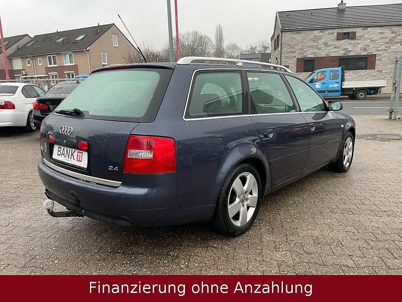 Gebraucht Audi A6 170 PS (125 kW) 2002 Blau Kombi