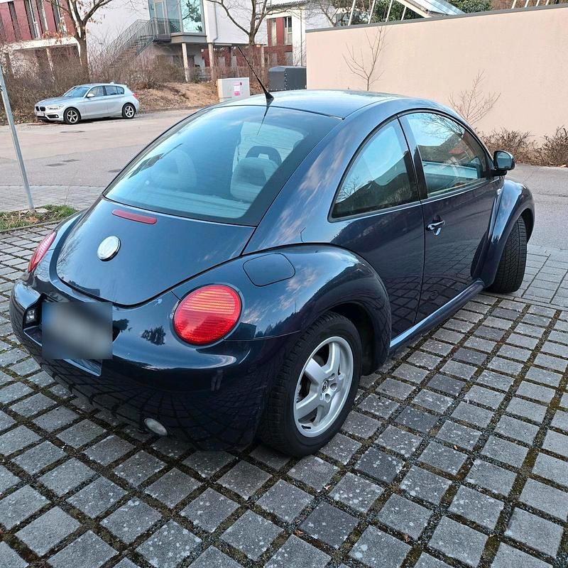 Gebraucht VW Beetle 115 PS (84 kW) 1999 Blau Kleinwagen