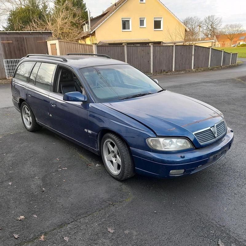 Gebraucht Opel Omega 218 PS (160 kW) 2001 Blau Kombi