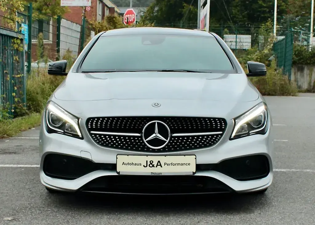 Gebraucht Mercedes CLA220 AMG 184 PS (135 kW) 2018 Silber Limousine