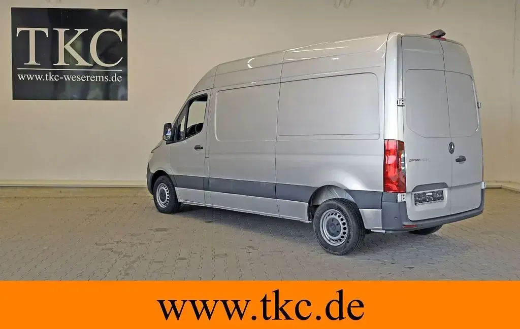 Gebraucht Mercedes Sprinter 150 PS (110 kW) 2022 Silber Van