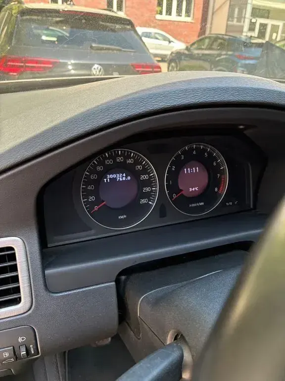 Gebraucht Volvo V70 145 PS (106 kW) 2009 Braun Kombi