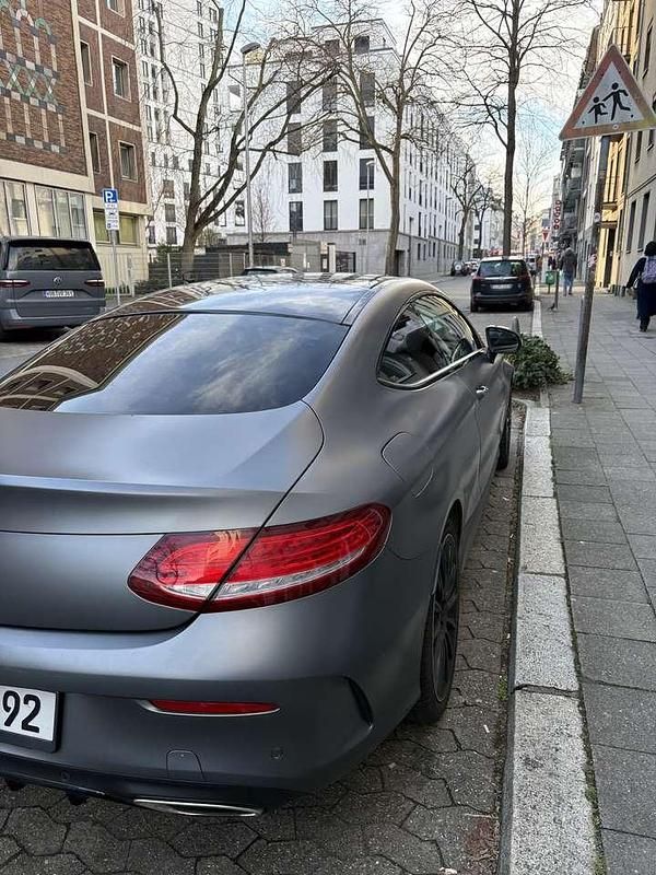 Gebraucht Mercedes 300 245 PS (180 kW) 2017 Grau Coupé