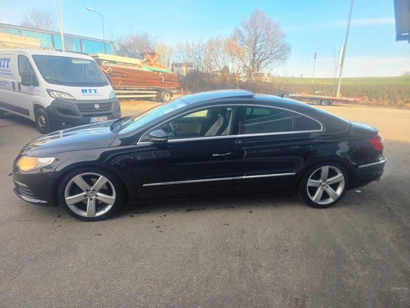 Gebraucht VW Passat Basis 211 PS (155 kW) 2011 Schwarz Limousine