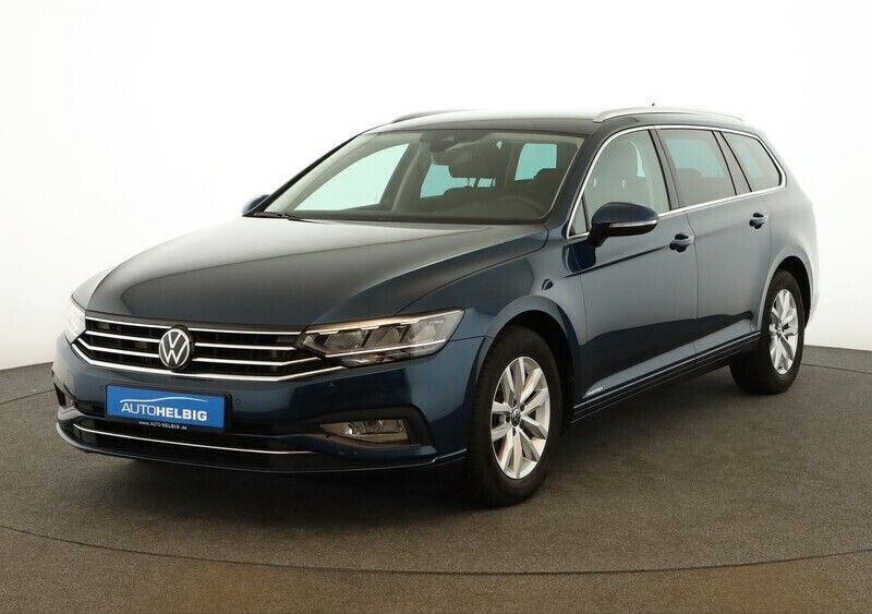 Aquamarinblau metallic Gebraucht 2023 VW Passat Business Kombi | 27.180 € (Fairer Preis) - Bild 1/4