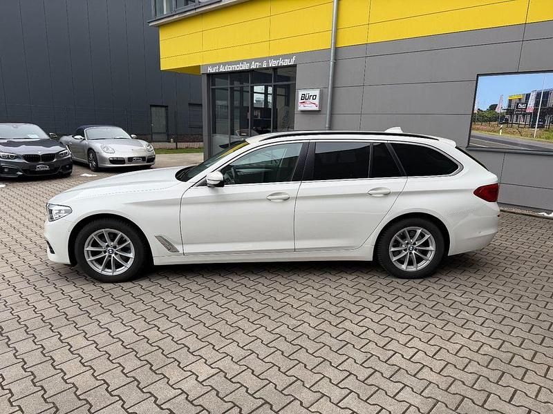 Gebraucht BMW 520 Performance 190 PS (139 kW) 2019 Weiß Kombi
