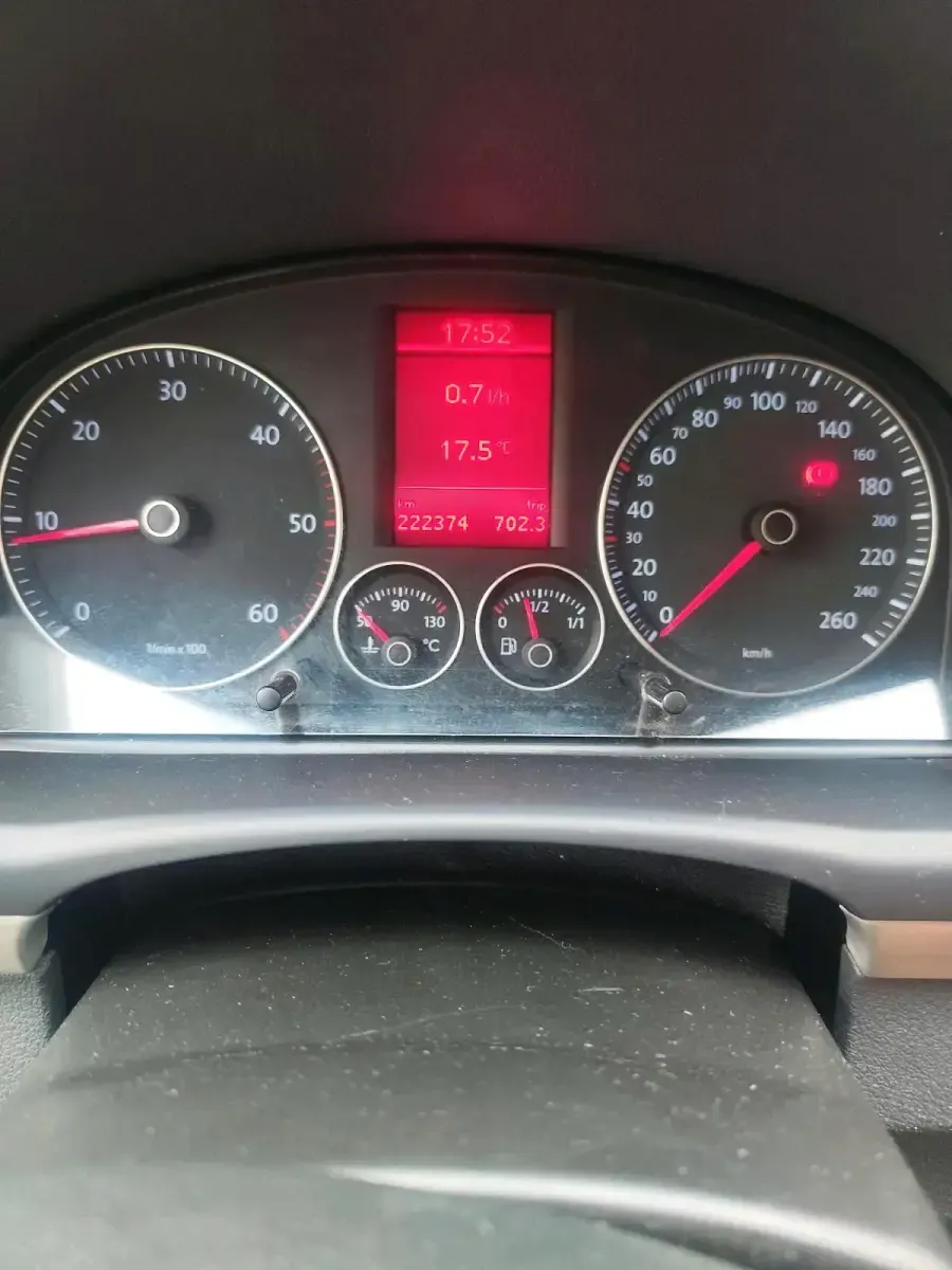 Gebraucht VW Touran 140 PS (102 kW) 2007 Grau Van / Kleinbus
