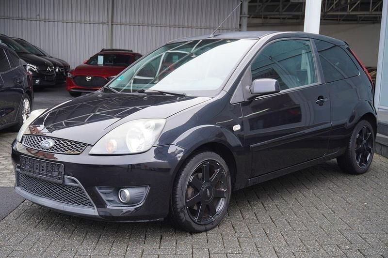 Gebraucht Ford Fiesta 60 PS (44 kW) 2007 Schwarz Kleinwagen