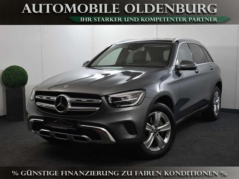 Grau Gebraucht 2020 Mercedes GLC220 Exclusive SUV | 29.900 € (Guter Preis) - Bild 1/3