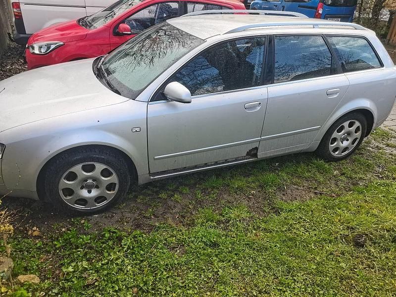 Gebraucht Audi A4 131 PS (96 kW) 2004 Silber Kombi