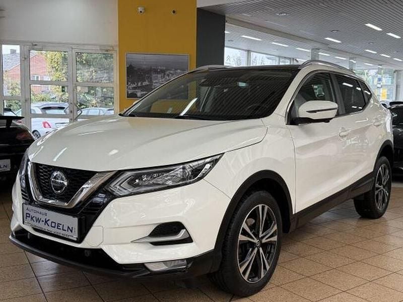 Weiß Gebraucht 2020 Nissan Qashqai 360º SUV | 18.999 € (Guter Preis) - Bild 1/4