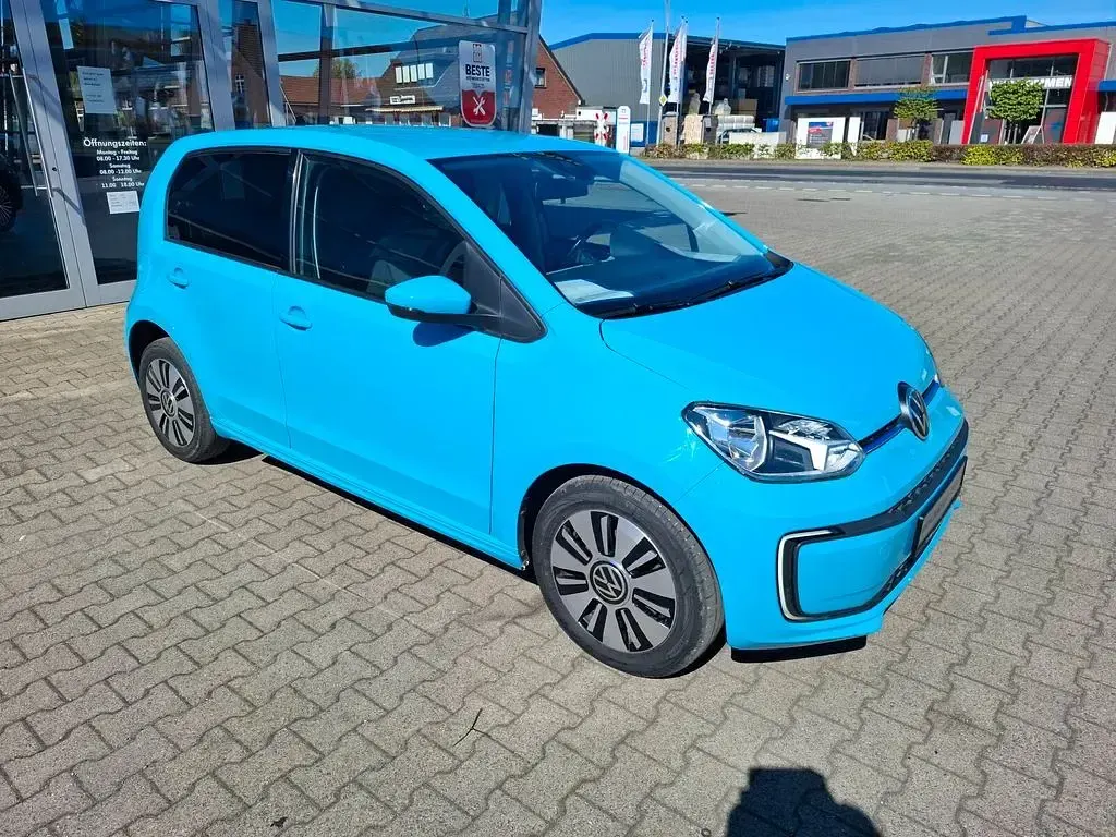 Second-hand VW e-up! 61 kW (83 CP) 2021 Albastru Hatchback