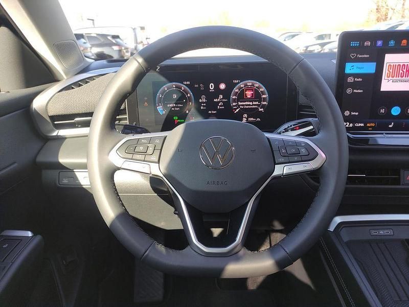 Neu VW T-Roc Style 150 PS (110 kW) 2026 Wolf grey metallic SUV