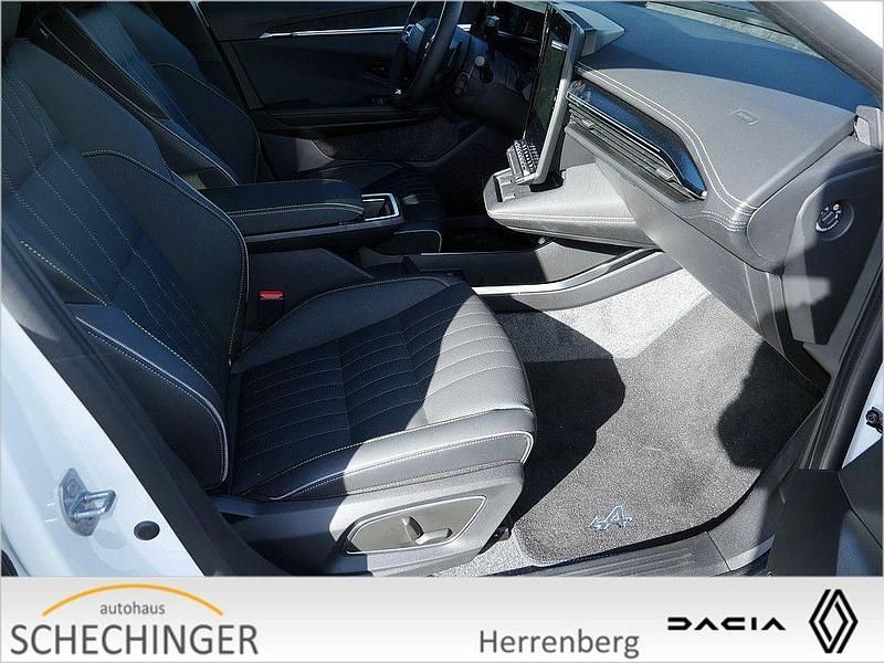 Gebraucht Renault Scenic E-Tech Iconic 160 kW (218 PS) 2026 Weiß SUV