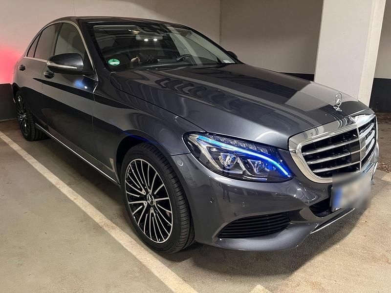 Violet Gebraucht 2014 Mercedes C220 Limousine | 18.999 € (Teuer) - Bild 1/4