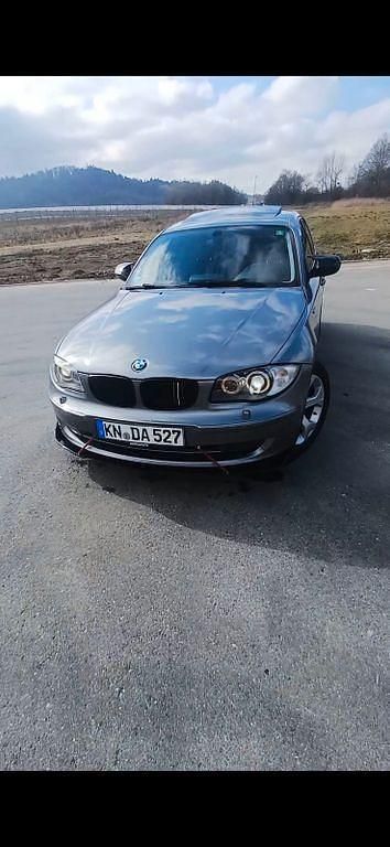 Gebraucht BMW 116 Sport Line 122 PS (89 kW) 2011 Grau Kleinwagen