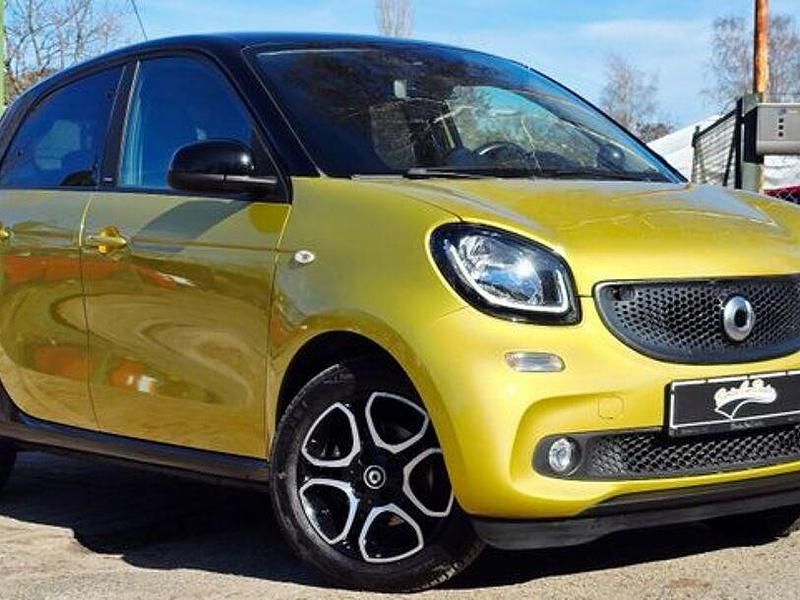 Gebraucht Smart ForFour 90 PS (66 kW) 2016 Gold Kleinwagen