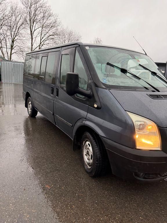 Gebraucht Ford Transit 116 PS (85 kW) 2009 Grau Kombi