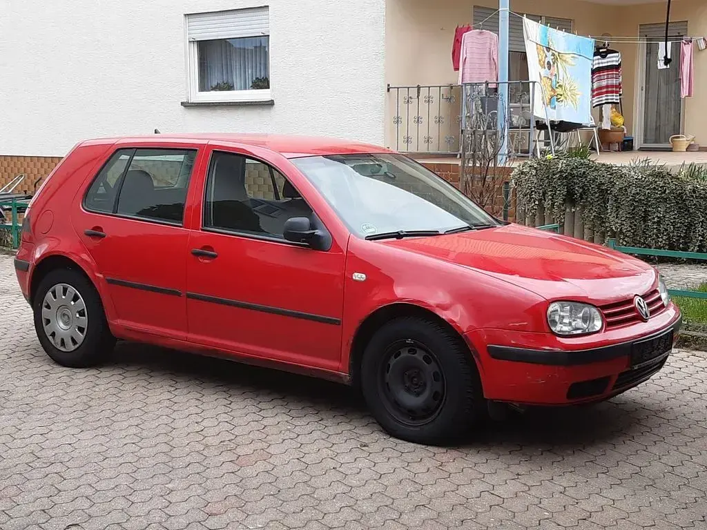 Gebraucht VW Golf IV 101 PS (74 kW) 2002 Rot Limousine