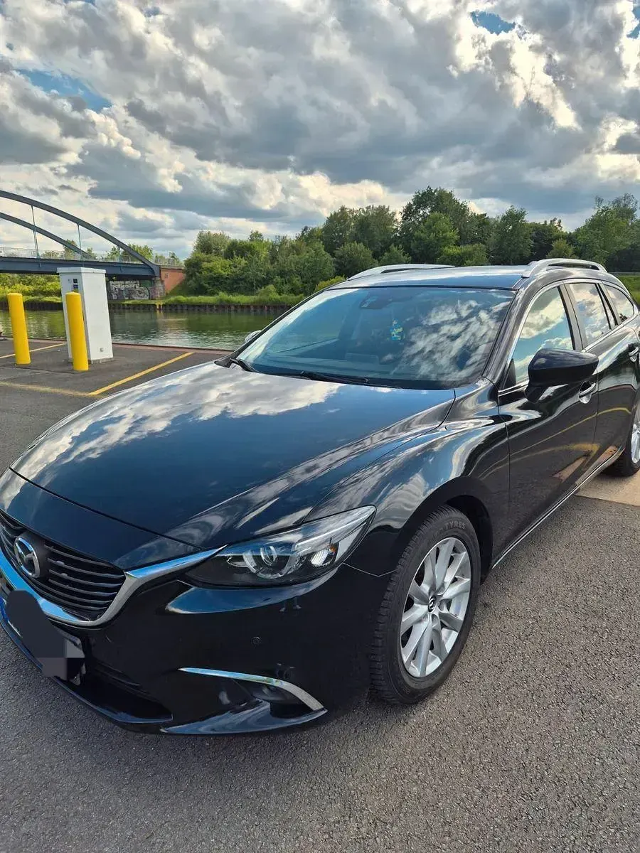 Gebraucht Mazda 6 Exclusive-Line 150 PS (110 kW) 2015 Schwarz Kombi