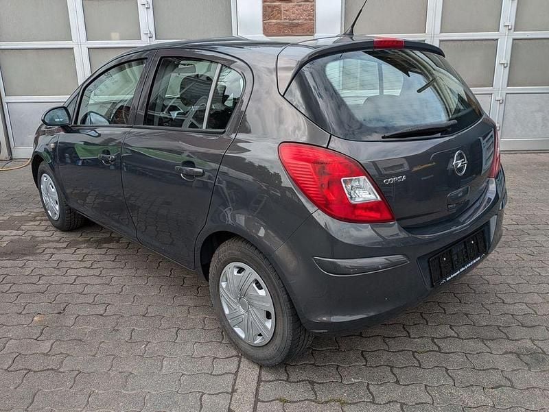 Gebraucht Opel Corsa Active 86 PS (63 kW) 2013 Grau Limousine