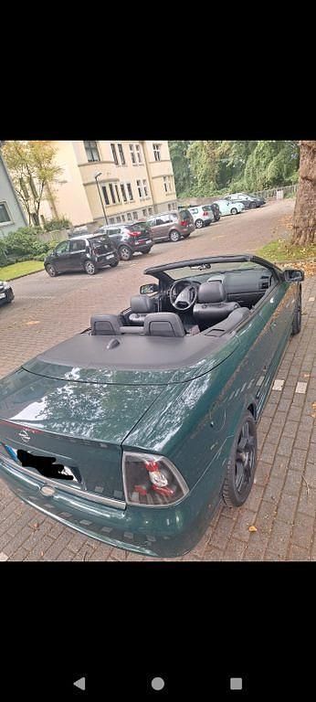 Gebraucht Opel Astra Cabriolet 101 PS (74 kW) 2002 Grün Cabrio