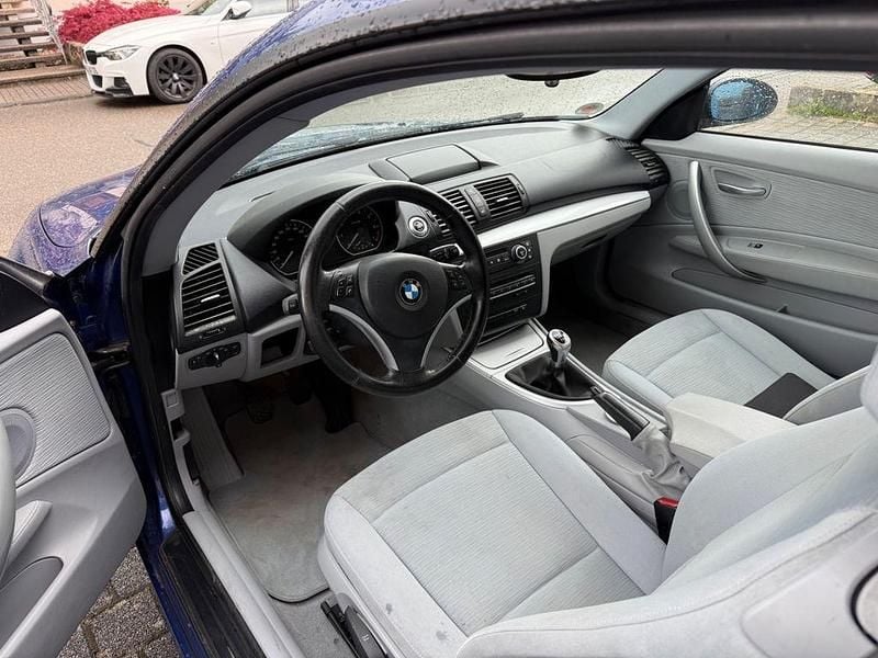 Gebraucht BMW 116 122 PS (89 kW) 2007 Blau Kleinwagen
