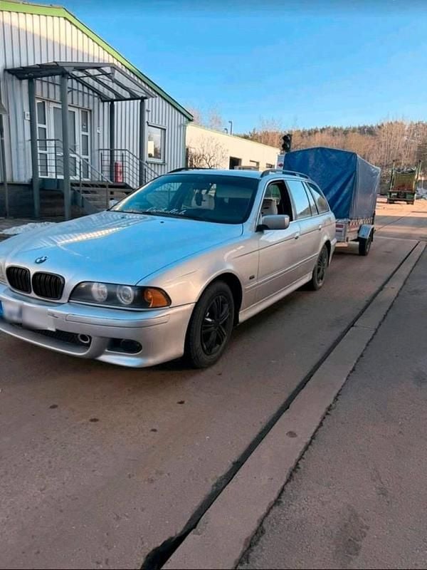 Second-hand BMW 525 163 CP (119 kW) 2003 Argintiu Break