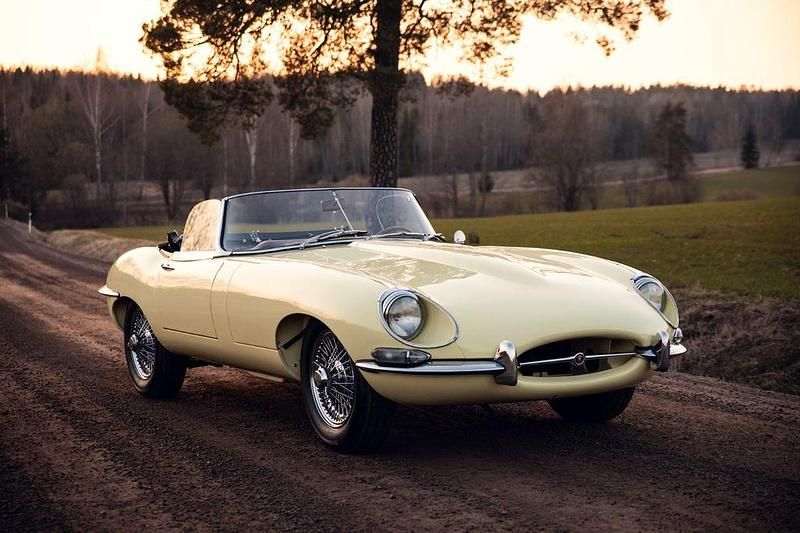 Gebraucht Jaguar E-Type S 1967 Gelb Cabrio