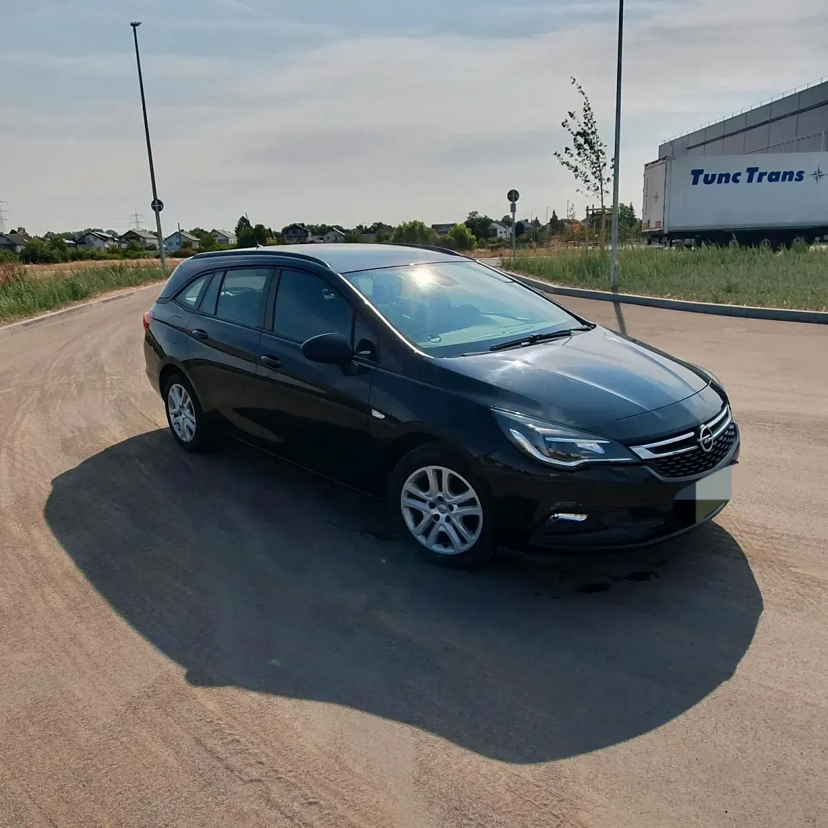 Gebraucht Opel Astra Business 110 PS (80 kW) 2017 Schwarz Kombi