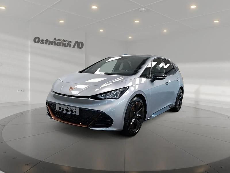Gebraucht Cupra Born 169 kW (231 PS) 2025 Geysirsilber Kleinwagen