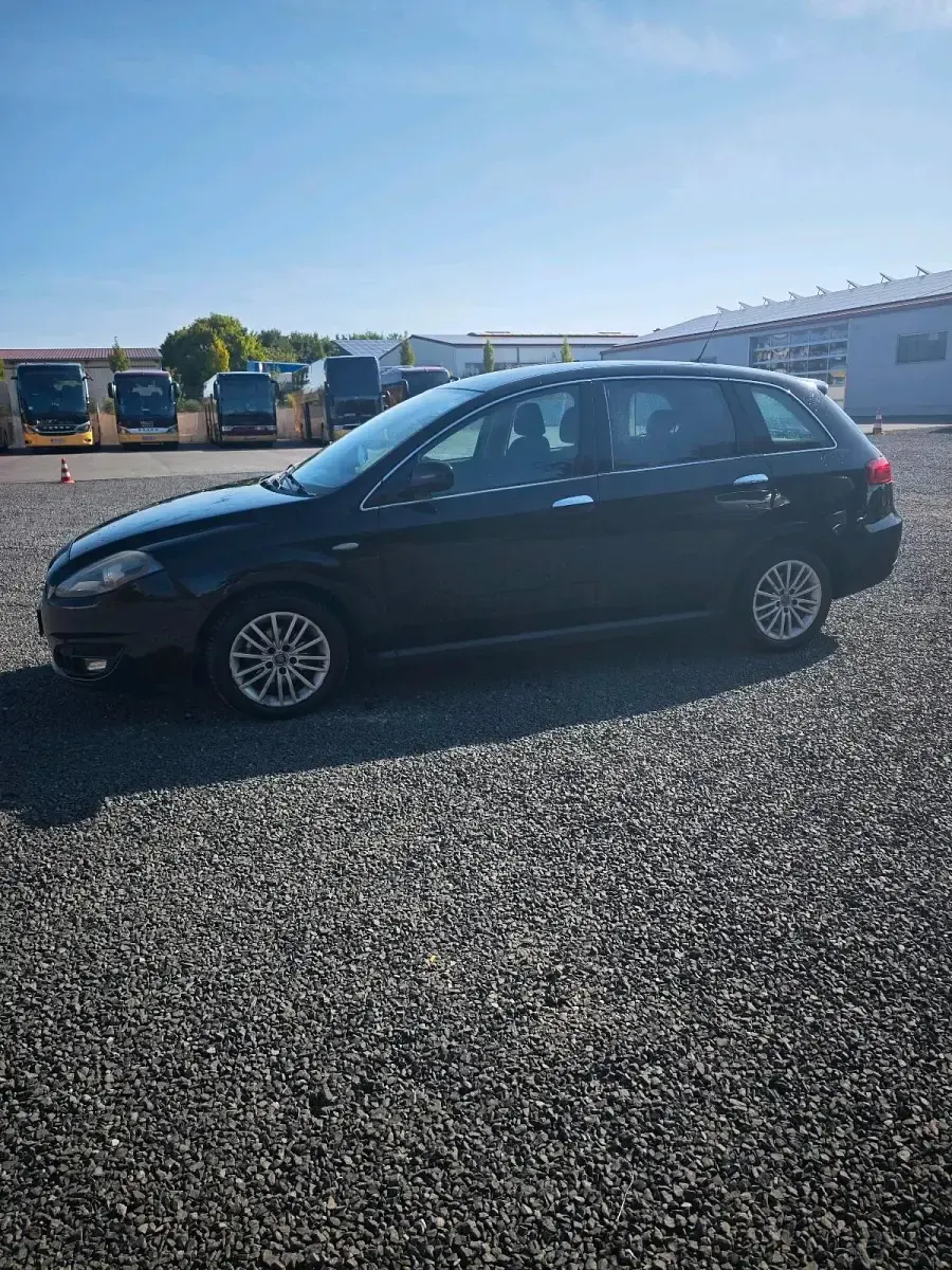 Gebraucht Fiat Croma 150 PS (110 kW) 2008 Schwarz Kombi