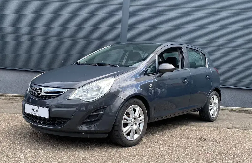 Gebraucht Opel Corsa Active 87 PS (63 kW) 2013 Grau Kleinwagen
