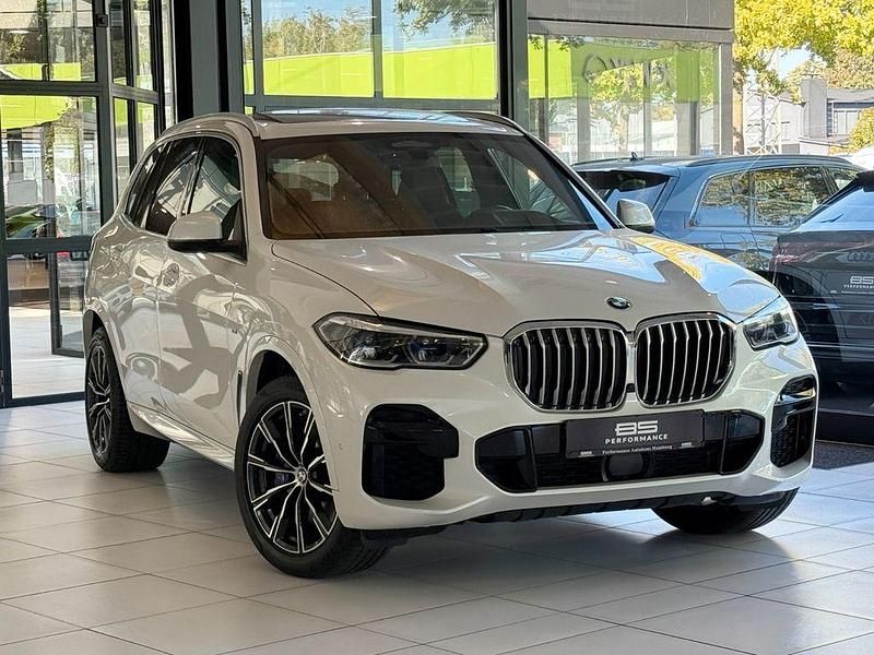 Gebraucht BMW X5 M Sport 286 PS (210 kW) 2022 Mineralweiss SUV