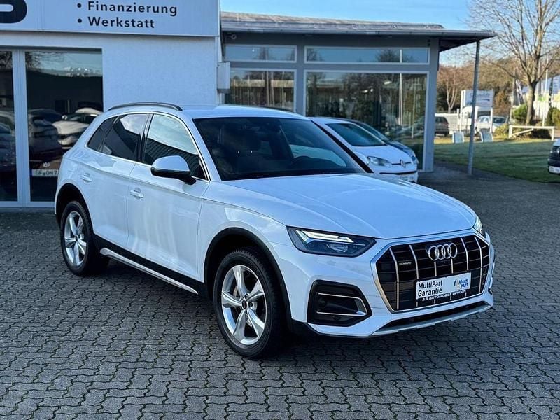 Weiß Gebraucht 2022 Audi Q5 Sport SUV | 34.980 € (Superpreis) - Bild 1/4