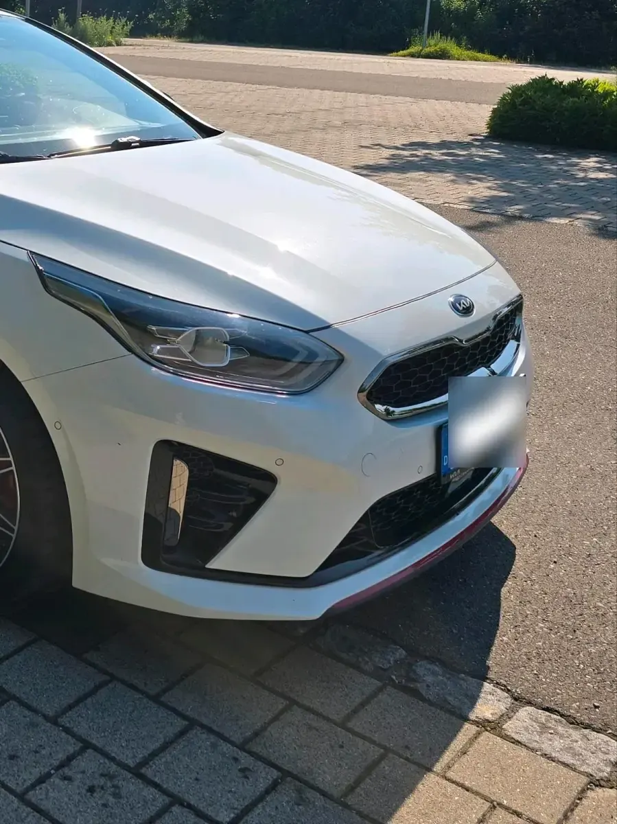 Używany Kia ProCeed GT 204 KM (150 kW) 2021 Biały Kombi