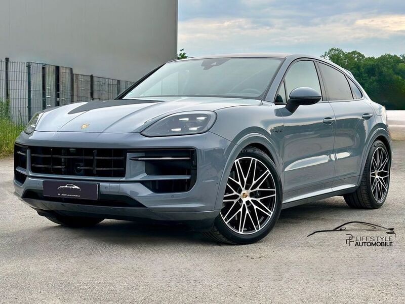 Grau Gebraucht 2024 Porsche Cayenne SUV | 116.900 € - Bild 1/4