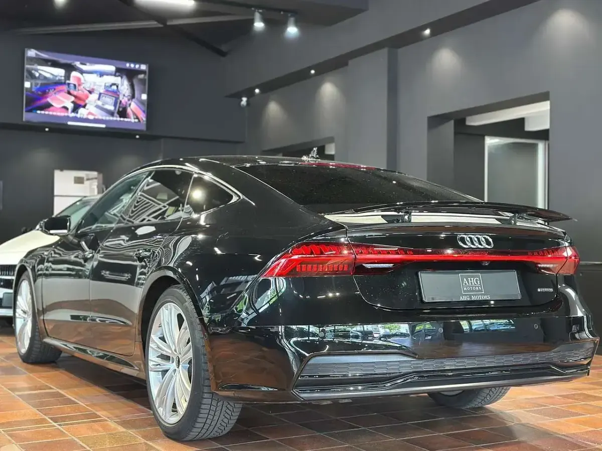 Gebraucht Audi A7 S-Line 286 PS (210 kW) 2021 Mythosschwarz metallic Limousine