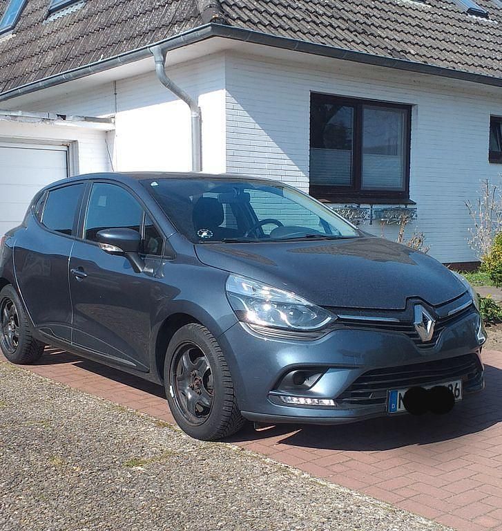 Gebraucht Renault Clio IV Intens 90 PS (66 kW) 2018 Grau Limousine