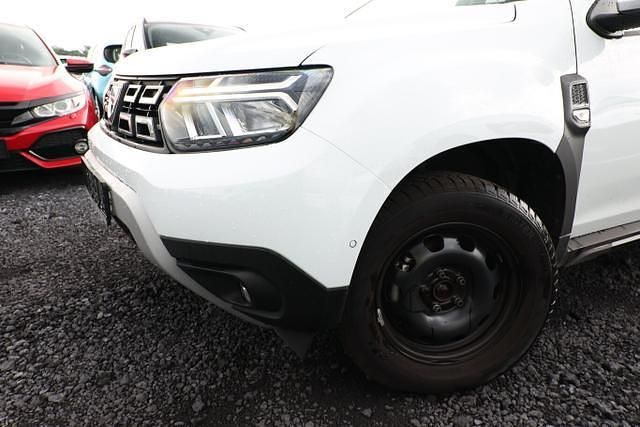 Gebraucht Dacia Duster Prestige 150 PS (110 kW) 2022 Gletscherweiß gletscherweiß SUV