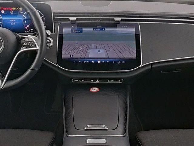 Gebraucht Mercedes E200 Avantgarde 204 PS (150 kW) 2023