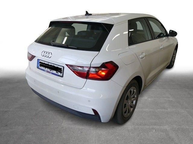 Gebraucht Audi A1 Sportback Basis 95 PS (69 kW) 2023 Weiß Kleinwagen