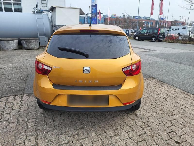 Gebraucht Seat Ibiza 69 PS (50 kW) 2011 Gold Kleinwagen