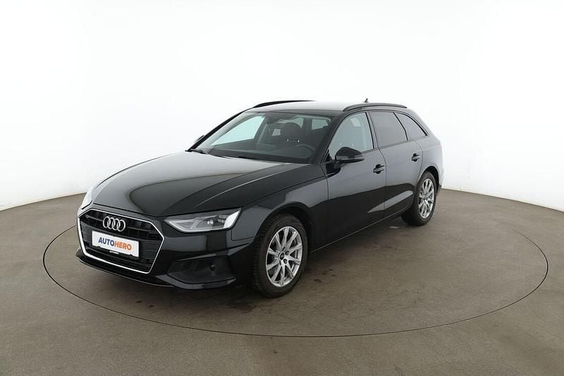 Second-hand Audi A4 150 CP (110 kW) 2022 Negru Break