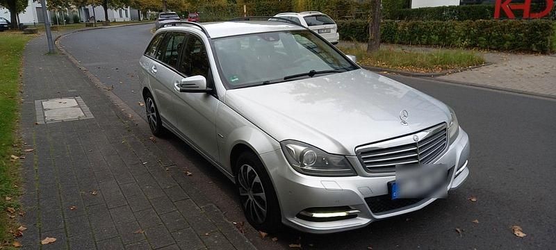 Silber Gebraucht 2012 Mercedes C220 Kombi | 7.400 € (Guter Preis) - Bild 1/4