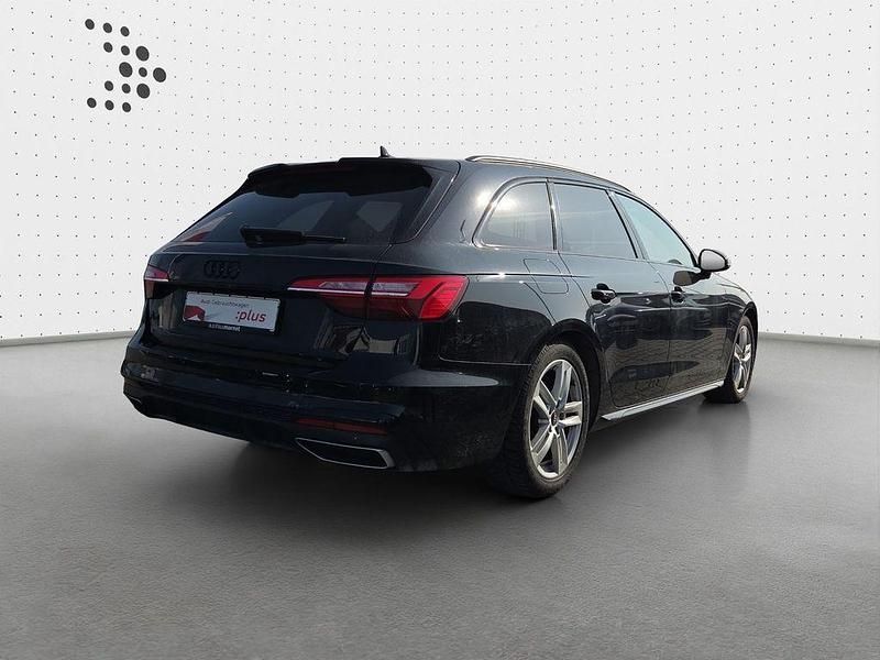 Gebraucht Audi A4 Competition 163 PS (119 kW) 2022 Mythosschwarz metallic Kombi