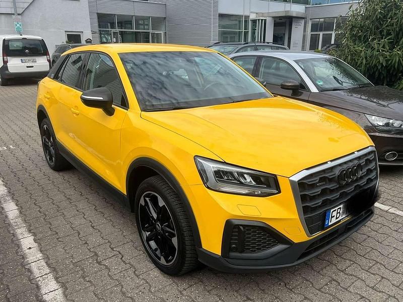 Gelb Gebraucht 2022 Audi Q2 SUV | 25.000 € (Superpreis) - Bild 1/4