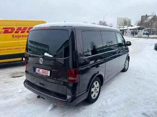 Gebraucht VW Multivan 102 PS (75 kW) 2011 Schwarz Van
