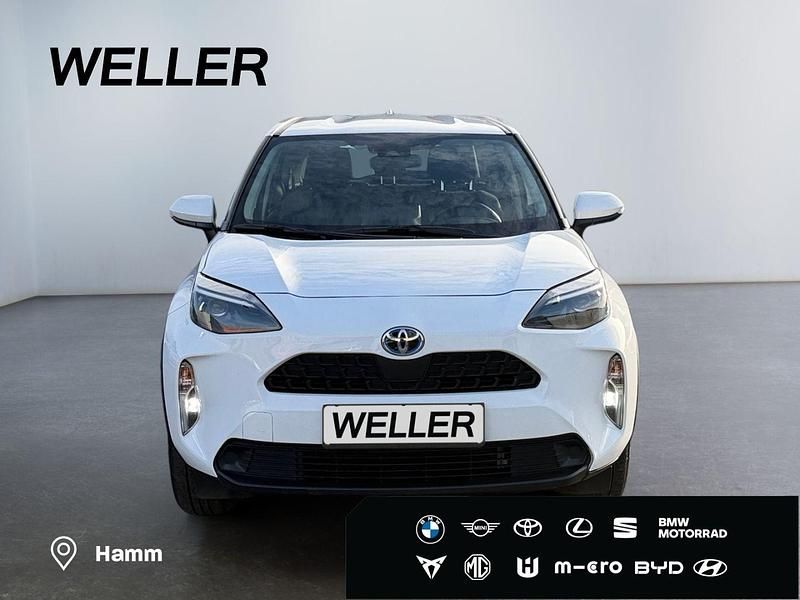Gebraucht Toyota Yaris Cross Business Edition 116 PS (85 kW) 2022 Schneeweiß SUV