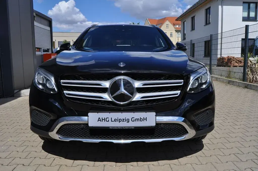 Gebraucht Mercedes GLC250 AMG line 204 PS (150 kW) 2018 Schwarz SUV